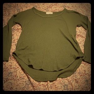 Green long sleeve shirt